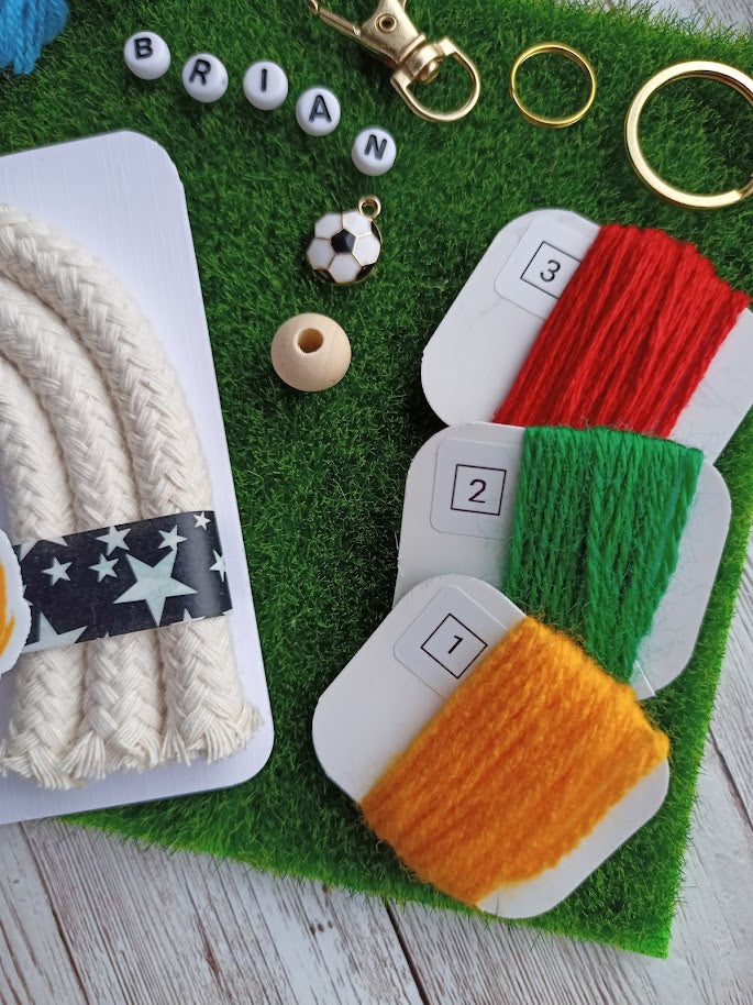 DIY Football - Countries - Rainbow Keychain Kit