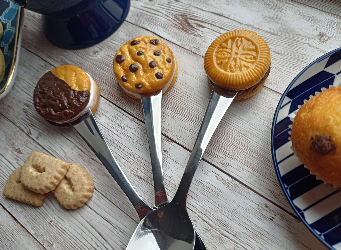 Decorated Coffee Spoons with Cookie Motifs 🍪