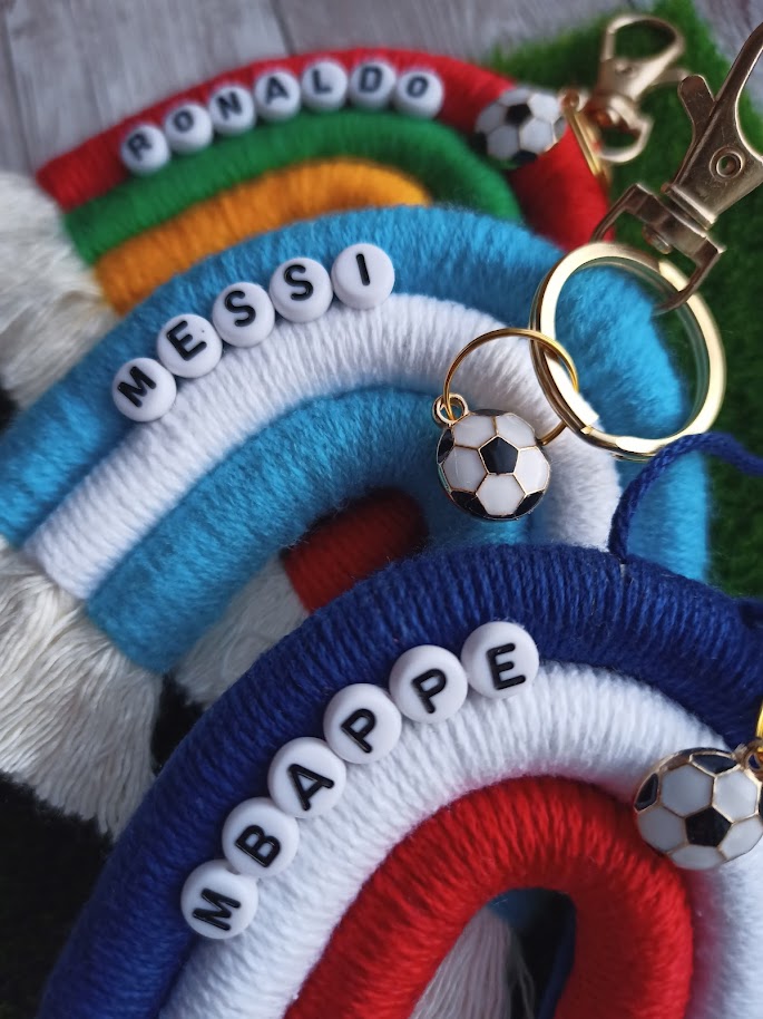 DIY Football - Countries - Rainbow Keychain Kit